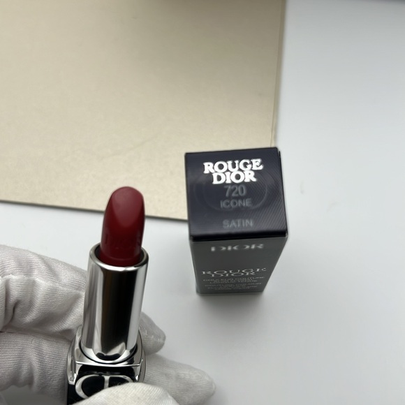 DiorWhite Cosmetic Pouch Shimmering Zip ClosureLipstick & Diorshow Mascara NWOT - Picture 15 of 17